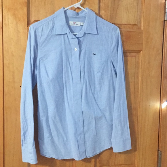 Vineyard vines button up - Picture 1 of 7